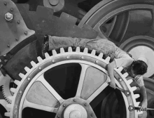 Chaplin Modern Times GIF - Chaplin Modern Times Repair GIFs
