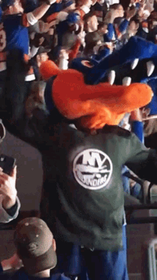 New York Islanders Sparky The Dragon GIF - New York Islanders Sparky The Dragon Cheering GIFs