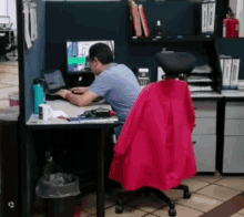 Gus2 Office Time GIF - Gus2 Office Time What GIFs