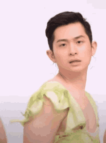 %E5%8D%9A%E6%81%A9 %E6%8A%96%E8%82%A9 %E5%8D%9A%E6%81%A9%E6%8A%96%E8%82%A9 cute handsome