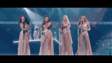 Jade Thirlwall Perrie Edwards GIF - Jade Thirlwall Perrie Edwards Jesy Nelson GIFs