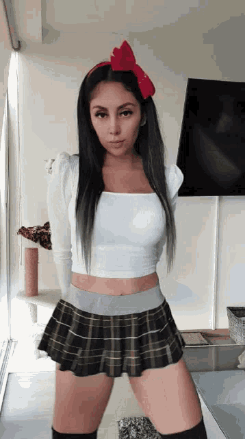 Hot Mini Skirt Pictures