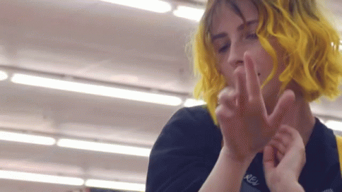 Amazed Dancing GIF - Amazed Dancing Tessa Violet - Discover & Share GIF...