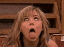 jennette mccurdy silly face