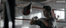 Priyanka Chopra Mary Kom GIF - Priyanka Chopra Mary Kom Boxing Speed Ball GIFs