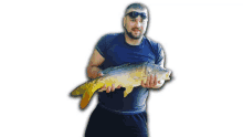 wencesmat kapr fish man holding fish