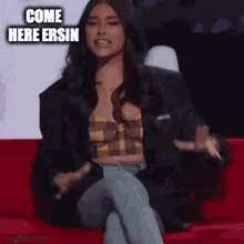 Madison Beer Come Here GIF - Madison Beer Come Here Come GIFs