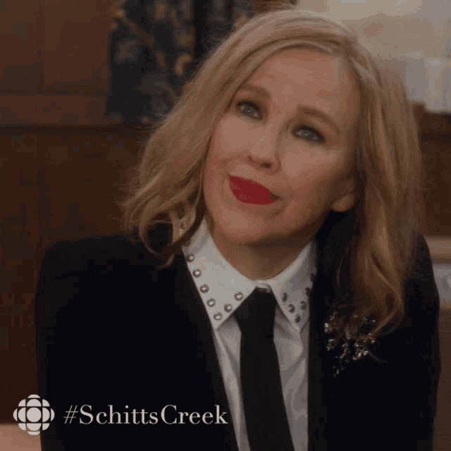 Confused Moira Rose GIF - Confused Moira Rose Moira - Discover & Share GIFs