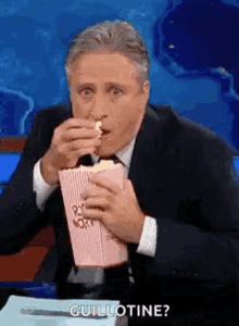 Jon Stewart Eat GIF - Jon Stewart Eat Eating GIFs