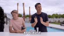 Applause Lincoln And Dan GIF - Applause Lincoln And Dan Whats Inside GIFs