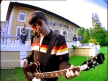 Noel Gallagher Singer GIF - Noel Gallagher Singer Oasis GIFs