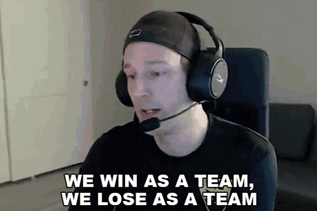 We Win As A Team We Lose As A Team Fifflaren GIF - We Win As A Team We Lose As A Team Fifflaren Robin GIFs