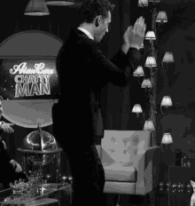 Tom Hiddlestone Alan Carr Chatty Man GIF - Tom Hiddlestone Alan Carr Chatty Man Dancing GIFs