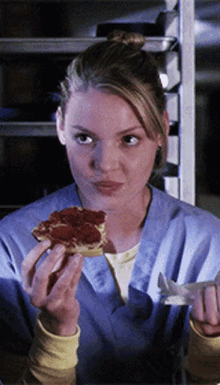 Greys Anatomy Izzie Stevens GIF - Greys Anatomy Izzie Stevens Pizza GIFs