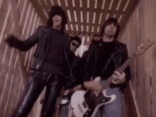 Ramones Howling At The Moon GIF - Ramones Howling At The Moon Punk Rock GIFs