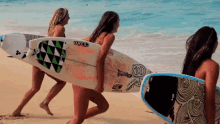 menina surf surfando garotasdosurf onda menina surf surfando garotasdosurf onda