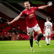 Mctominay Manchester United GIF - Mctominay Manchester United GIFs