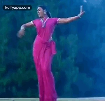 dancing-azhakiya-ravanan.gif