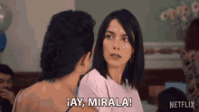 Ay Mirala GIF - Ay Mirala Paulina De La Mora GIFs