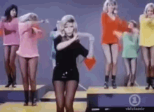 Nancy Sinatra Dancing GIF - Nancy Sinatra Dancing Music GIFs
