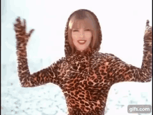 Shania Twain Fur GIF - Shania Twain Fur Leopard GIFs