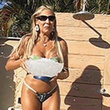 Angela Bismarchi Brazilian Model GIF - Angela Bismarchi Brazilian Model Ice Bucket Challenge GIFs