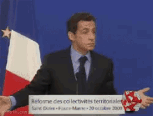 Sarkozy GIF - Sarkozy Balancing Speech GIFs