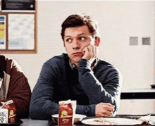 Tom Holland Spiderman GIF - Tom Holland Spiderman I Dont Know GIFs