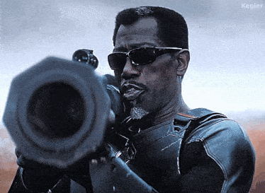 [Imagen: tenor.gif]