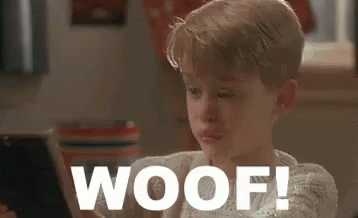 Woof GIF - Woof Macaulay Culkin Home Alone - Descubre & Comparte GIFs.