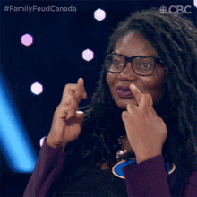 Fingers Crossed Family Feud Canada GIF - Fingers Crossed Family Feud Canada Crossed Fingers GIFs