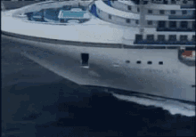 Cruising GIF - Cruise Cruiseship Water GIFs