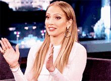 Jennifer Lopez Laugh GIF - Jennifer Lopez Laugh Lol GIFs