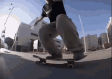 Skateboarding Tricks GIF - Skateboarding Tricks Turn Around GIFs
