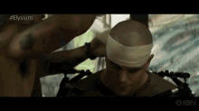"Elysium" Clip #1 GIF - Elysium Matt Damon Badass GIFs