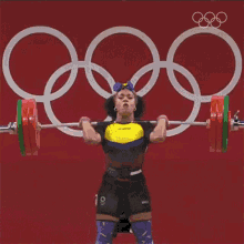 Weightlifting Neisi Dajomes GIF - Weightlifting Neisi Dajomes Ecuador GIFs