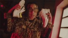 shoes shaking head rapper hip hop music swag flu