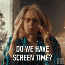 Do We Have Screen Time Kate Mckinnon GIF - Do We Have Screen Time Kate Mckinnon Saturday Night Live GIFs