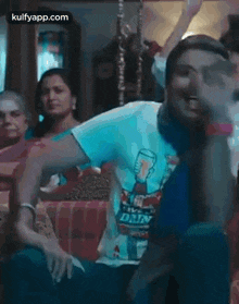 Laughing.Gif GIF - Laughing Annaatthe Movie Official Trailer GIFs