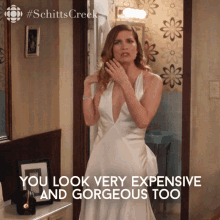 You Look Very Expensive And Gorgeous Too Annie Murphy GIF - You Look Very Expensive And Gorgeous Too Annie Murphy Alexis GIFs