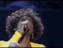 Whitney Houston Concert GIF - Whitney Houston Concert Live GIFs