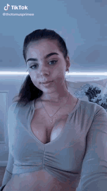 1wowsheissexy GIF - 1wowsheissexy GIFs