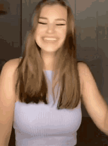 Brooke Monk Laughing GIF - Brooke Monk Laughing Smile GIFs