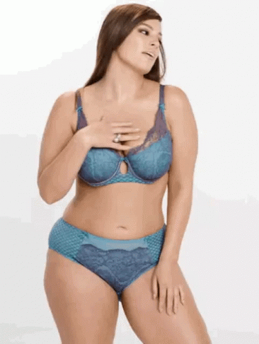 Big Is Beautiful,queen,Ashley Graham,lingerie,Plus Size Model,gif,animated gif...
