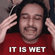 It Is Wet Sahil Shah GIF - It Is Wet Sahil Shah Not Dry GIFs