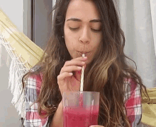 Suco Natural Smoothies GIF - Suco Natural Smoothies Suco GIFs