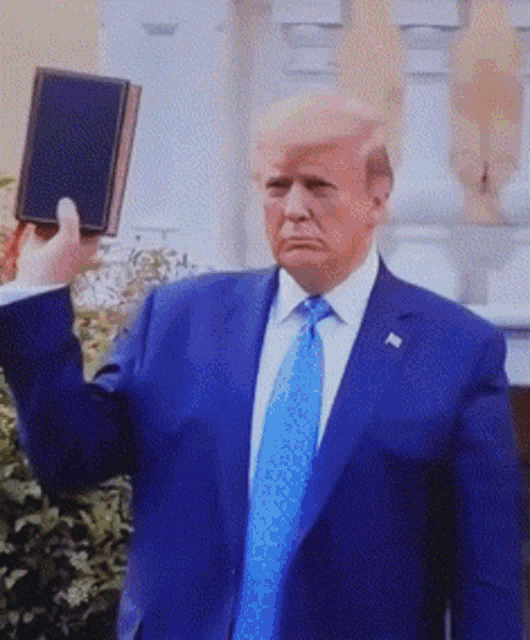 Donald Trump Bible GIF - Donald Trump Bible Lightning Strike - Discover &  Share GIFs
