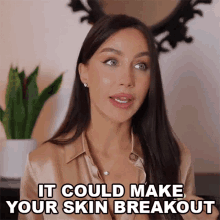 It Could Make Your Skin Breakout Coco Lili GIF - It Could Make Your Skin Breakout Coco Lili It Can Harm Your Skin GIFs