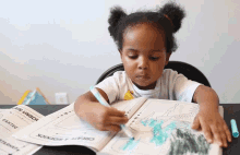 Coloring Nayely GIF - Coloring Nayely La Guardia Cross GIFs