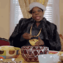 Snacking Saturday Night Live GIF - Snacking Saturday Night Live Little Snack GIFs